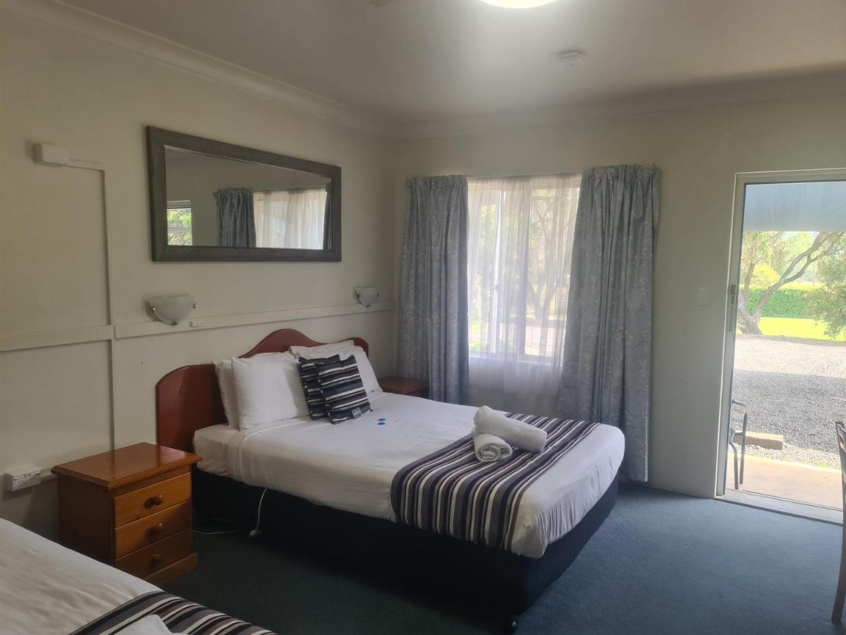 Valley View Motel Murrurundi ภายนอก รูปภาพ
