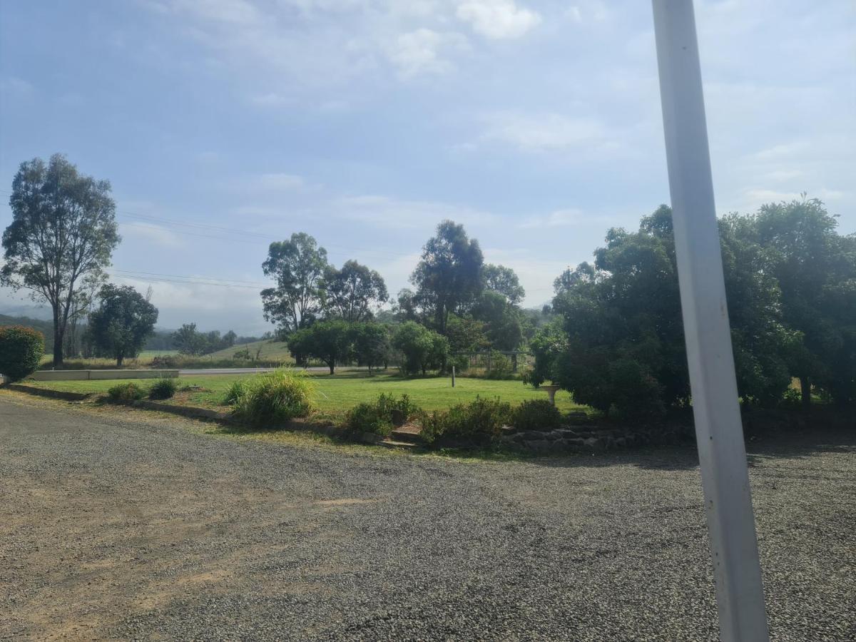 Valley View Motel Murrurundi ภายนอก รูปภาพ